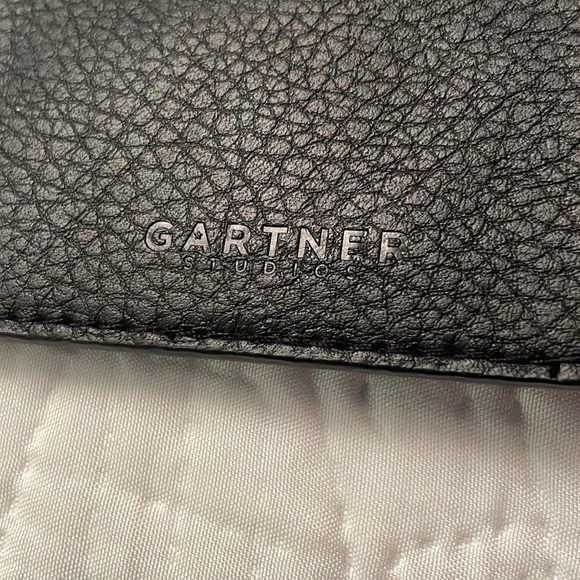GARTNER Studio PASSPORT Holder Black Looks Like Leather Excellent Condition - Picture 6 of 9